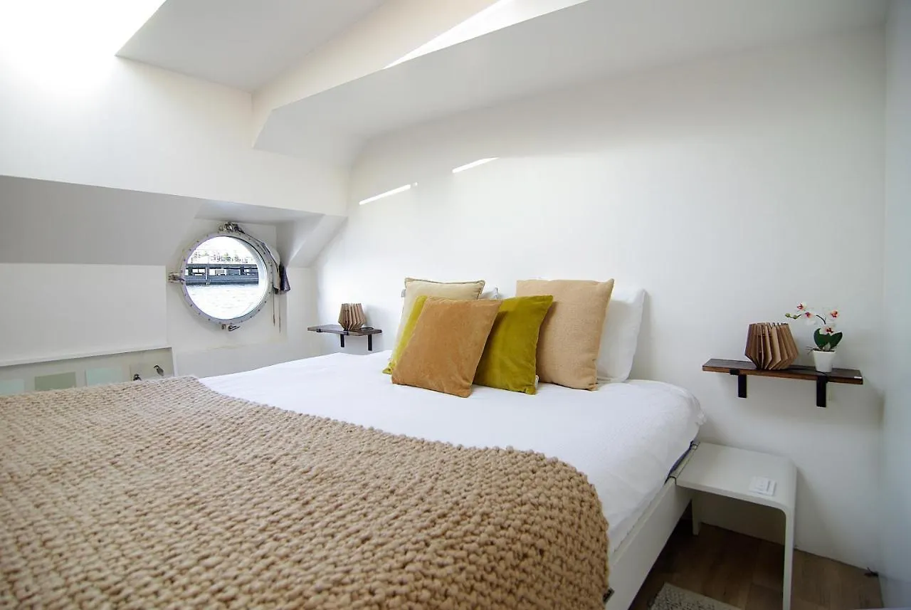 Hotel Eco Houseboat à Amsterdam 0*,